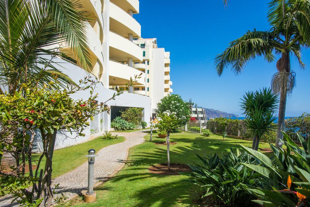 The Cliff Side Apartment フンシャル エクステリア 写真